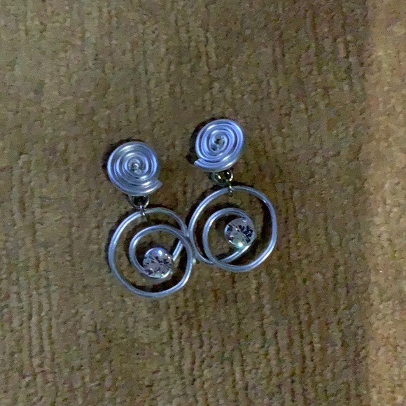 Jeff Lieb Modernist Geometric Clip Earrings Silver-Tone Metal & Clear Stone - Picture 3 of 9